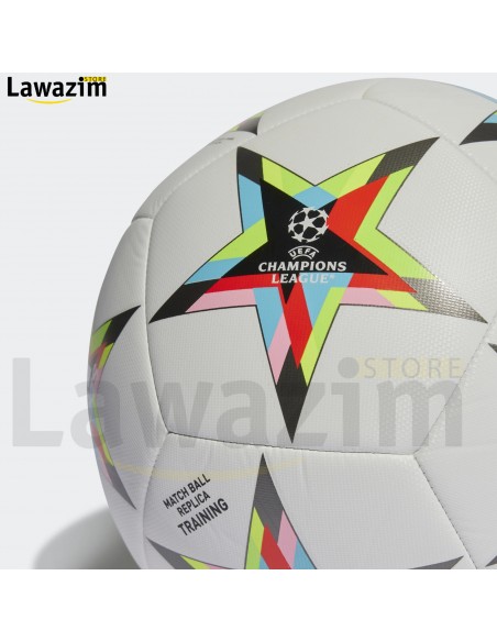كرة القدم من adidas الجديدة بتصميم احترافي BALLON UCL PRO VOID