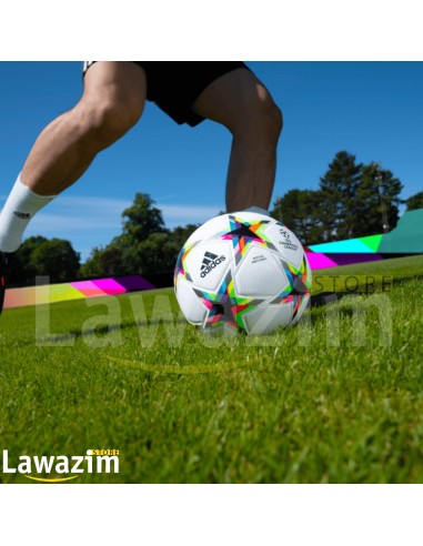 كرة القدم من adidas الجديدة بتصميم احترافي BALLON UCL PRO VOID